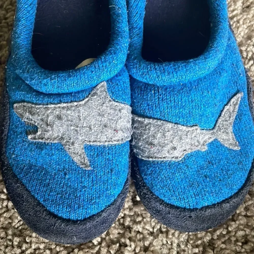 LL Bean Kids Sweater Fleece Slippers